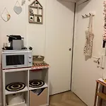 Апартаменты Le Petit Chatelet Париж